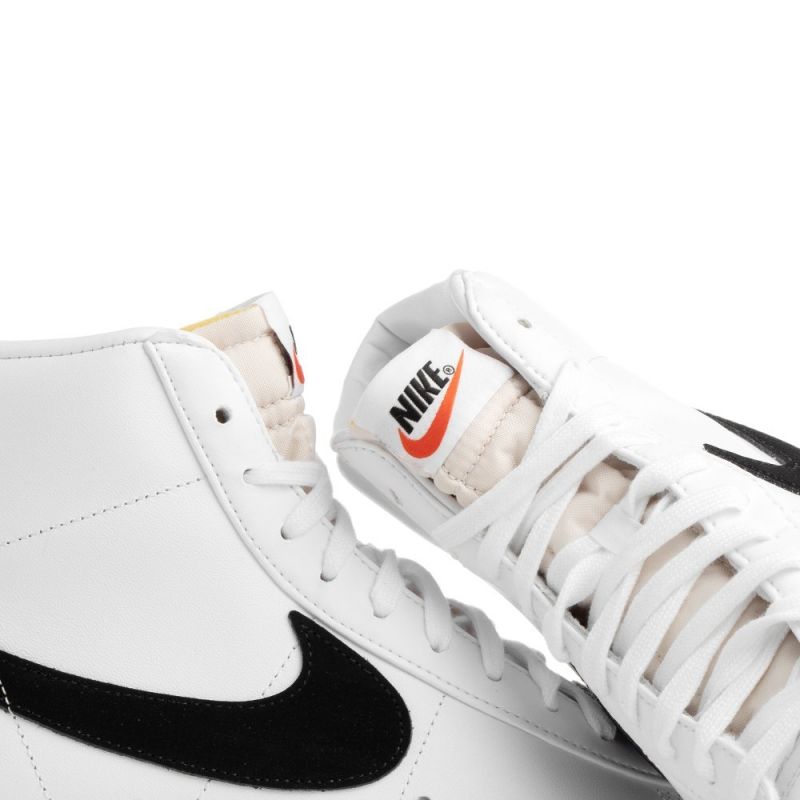 Nike Air Blazer Mid Blancas/Negras al mejor precio - Selective